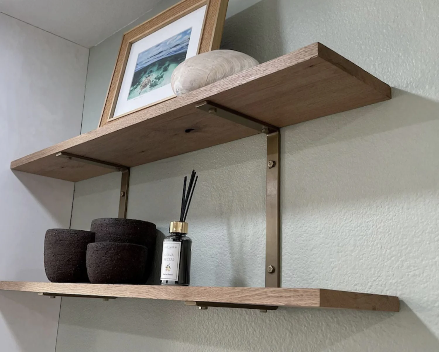 C Bracket for Double Shelves - Image 4