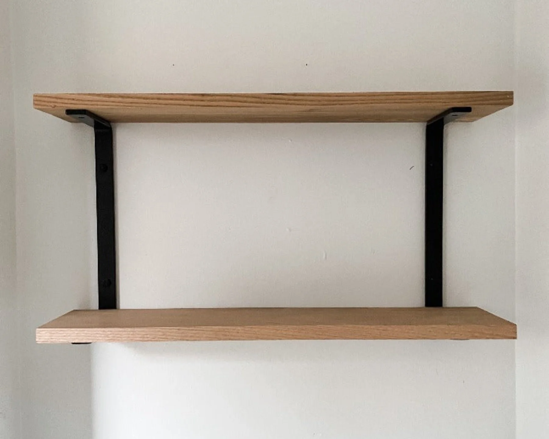 C Bracket for Double Shelves - Image 6