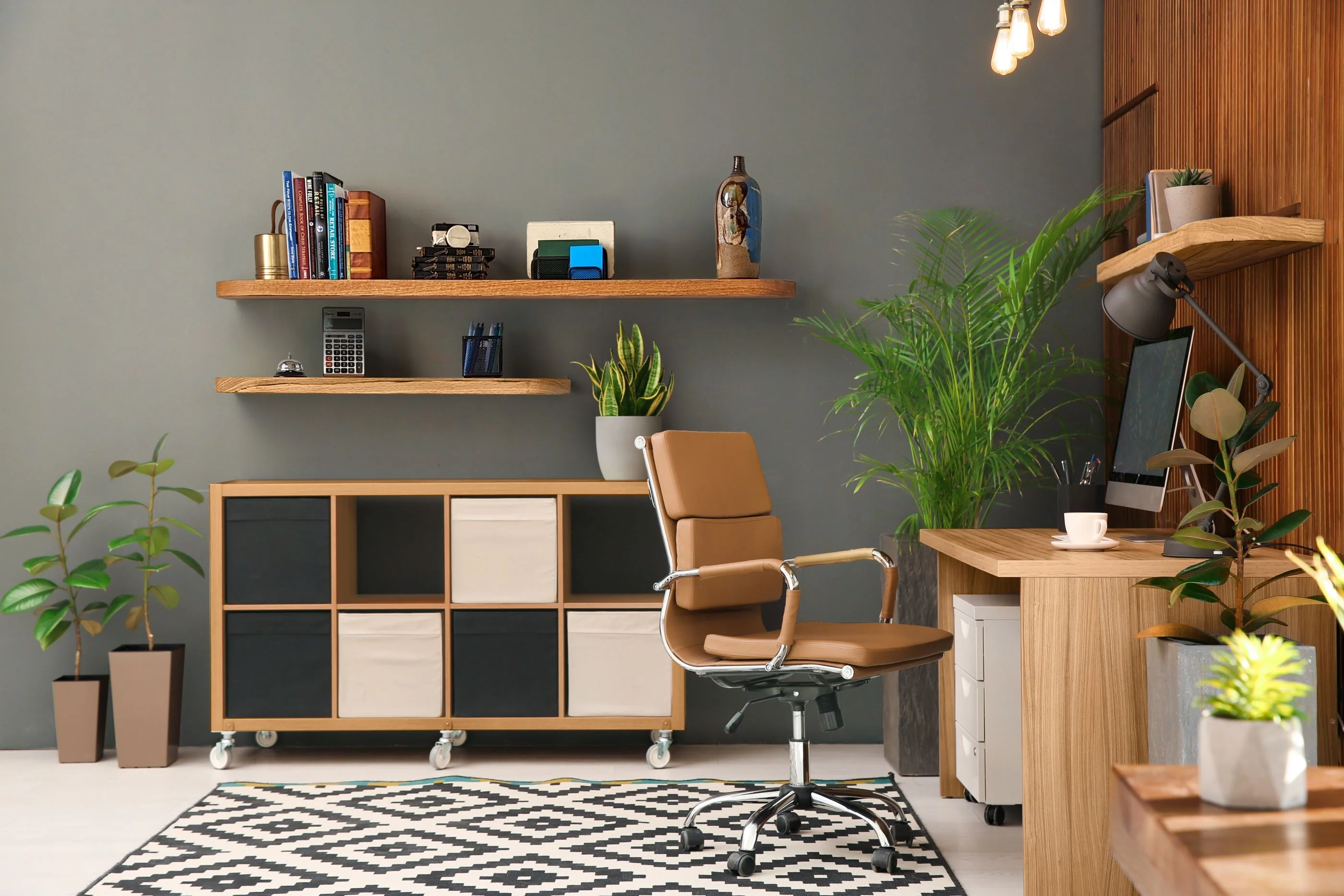 CLEARANCE: Thick Oak Floating Shelf with Rounded Corners | 19"L x 10"W