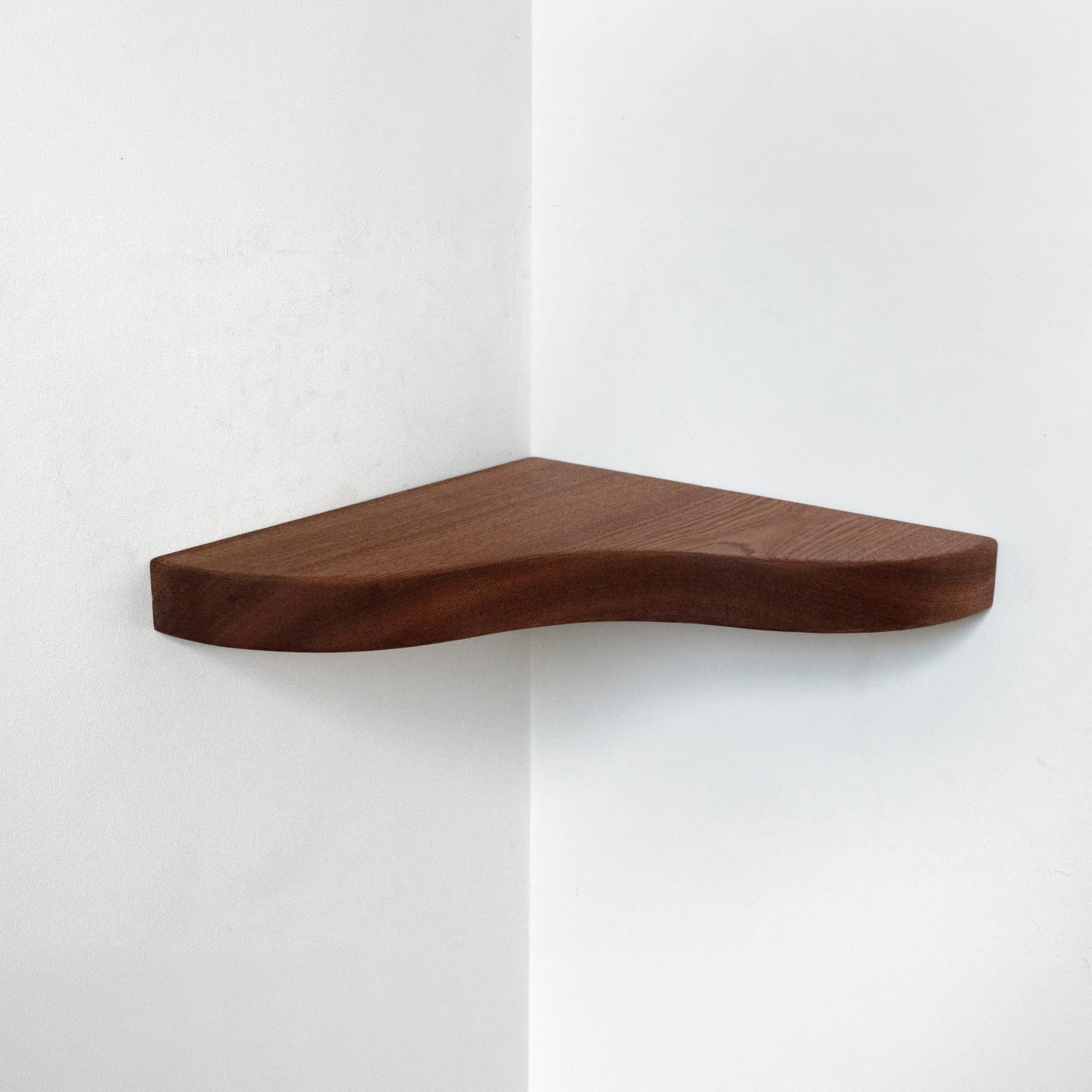 Floating Corner Shelf with Sculpted Edge - Image 15