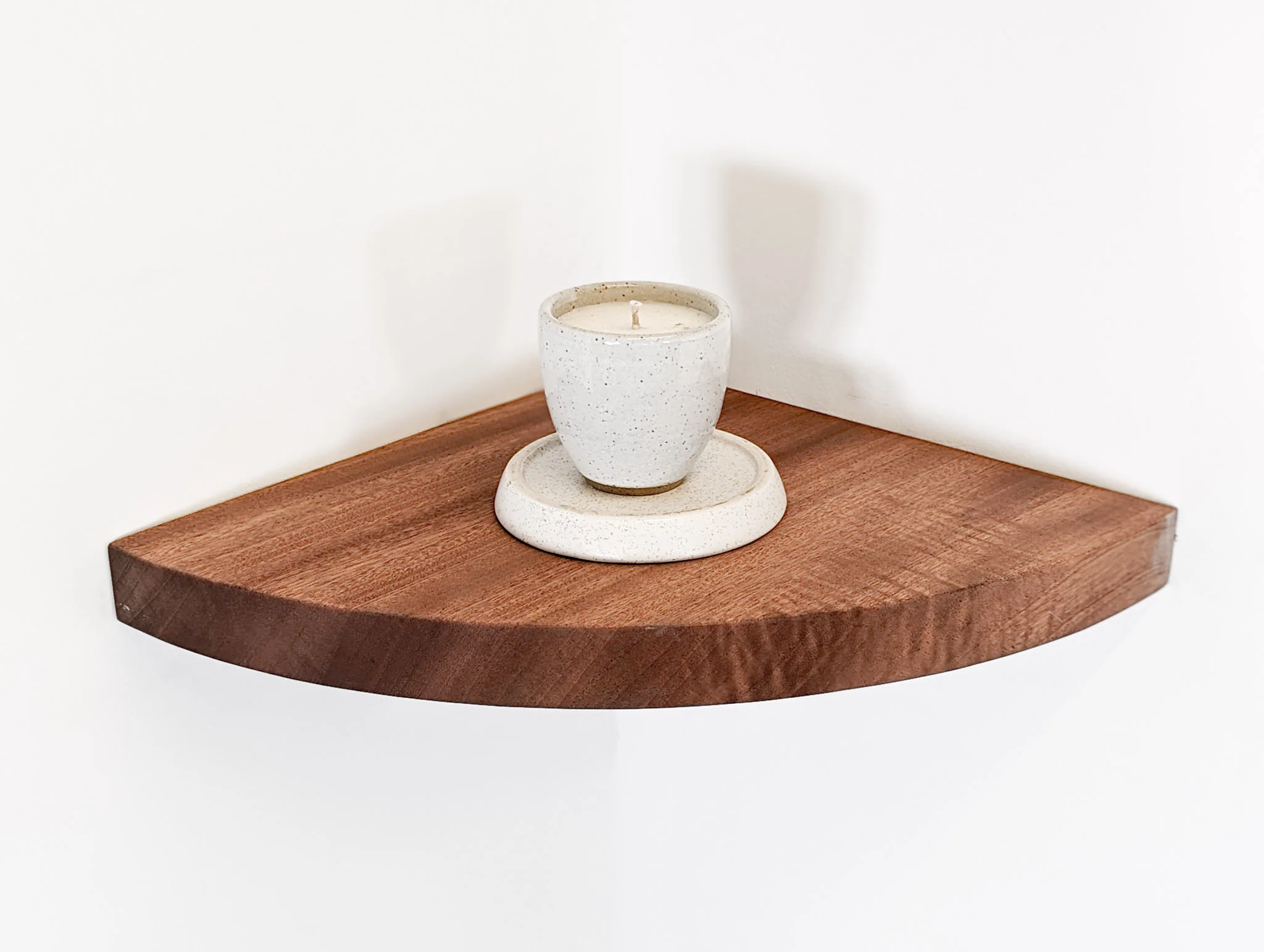Floating Corner Shelf with Round Edge in Oak - Image 10