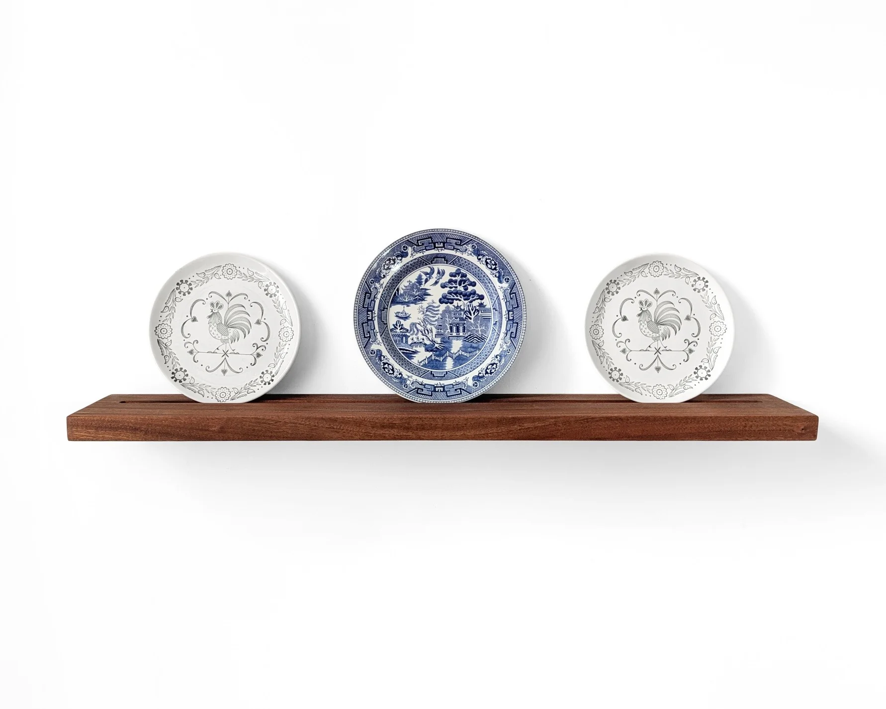 Plate Display Shelf in Oak - Image 5