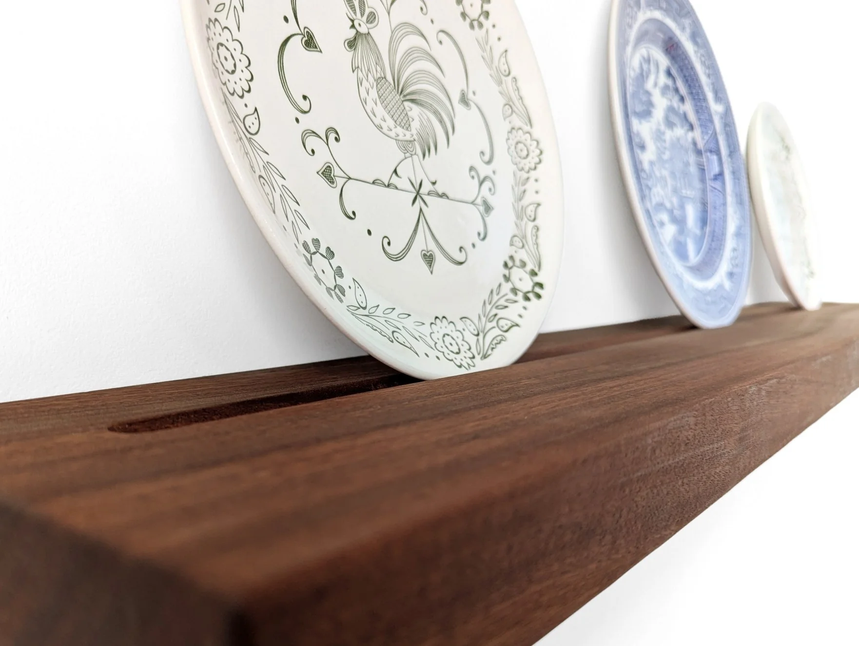 Plate Display Shelf in Oak - Image 7