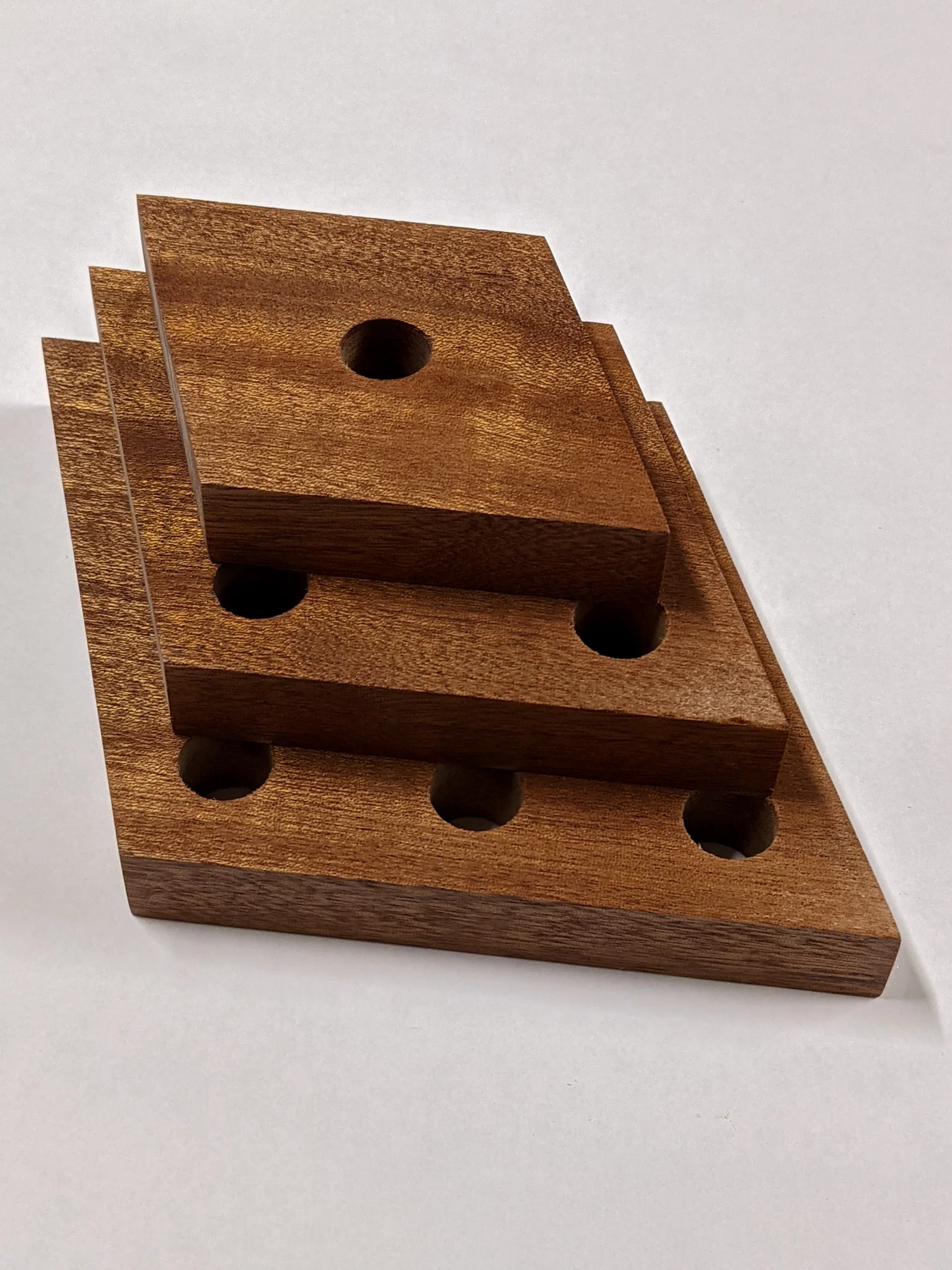 Rhombus Propagation Station Shelf for Plant Cuttings - Image 8