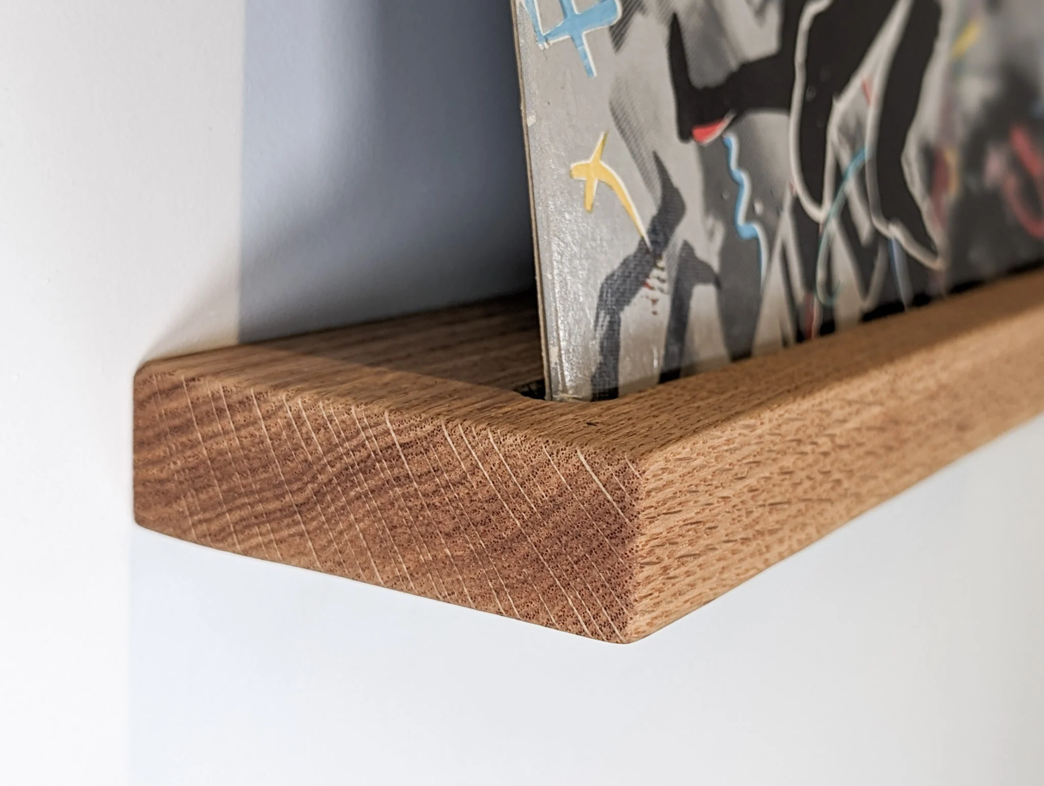 Vinyl Record Floating Shelf in Oak - Image 3